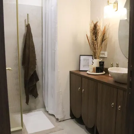 Ideal A - Gare Et A Pied Apartment *